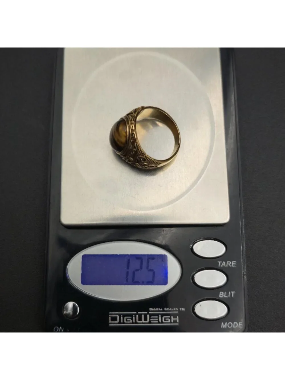 Size 10 Vintage Tigers Eye Stone Ring - Ornate Floral Accent Band A8107